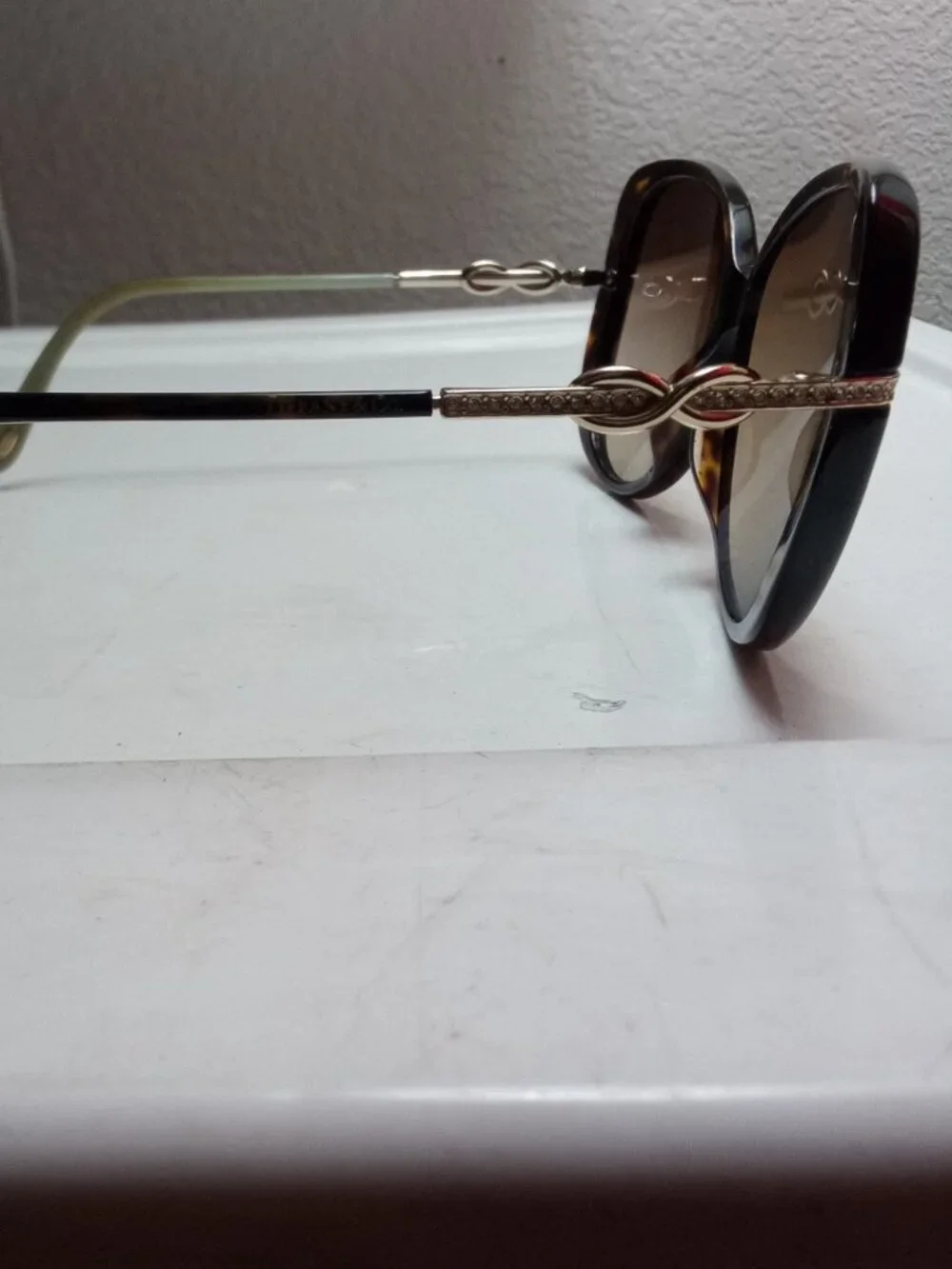 Tiffany & Co. TF4126‑B Sunglasses – Tortoise Infinity Knot – 57mm